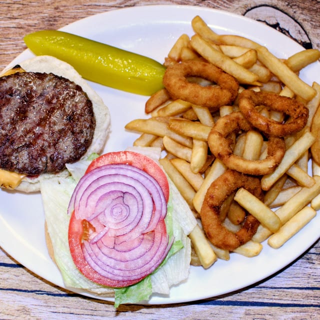 Cheeseburger.